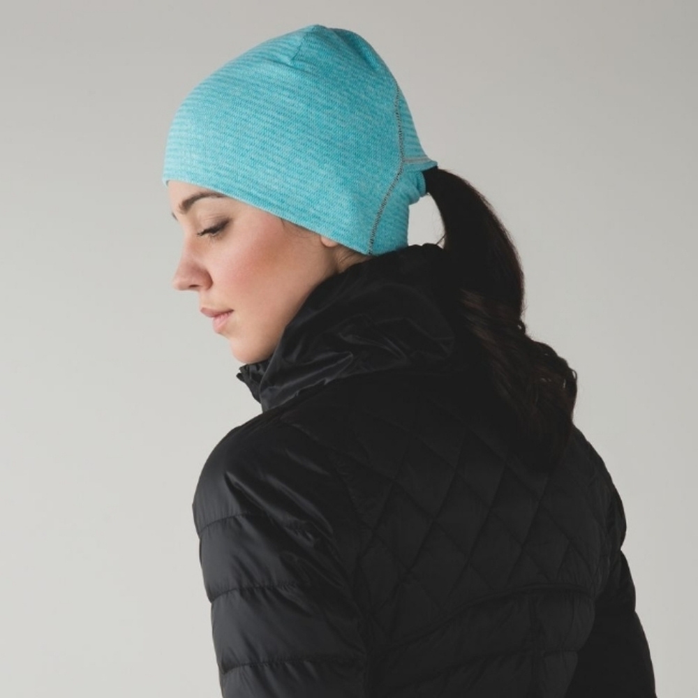 Lululemon Run and Done Toque Hat Ponytail